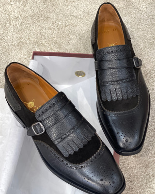 Nazef Neolit Taban Tek Toka Detaylı Deri Flotur Siyah Ayakkabı