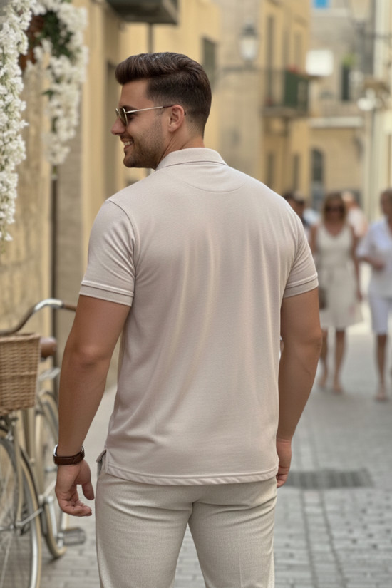 REGULAR FİT BÜYÜK BEDEN POLO YAKA CEPLİ KISA KOLLU BEJ T-SHİRT 