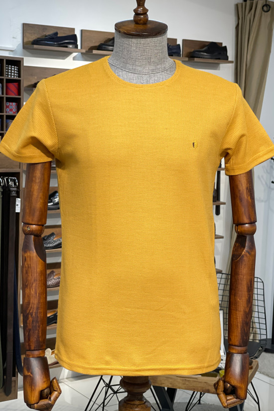 Nazef Dar Kesim Yüksek Kalite Kendinden Desenli Bisiklet Yaka Safran Likralı T-Shirt