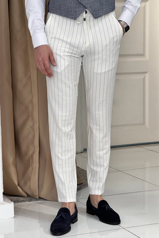 Nazef Dar Kesim Gofre Kumaş Çizgili Beyaz Jogger Pantolon 