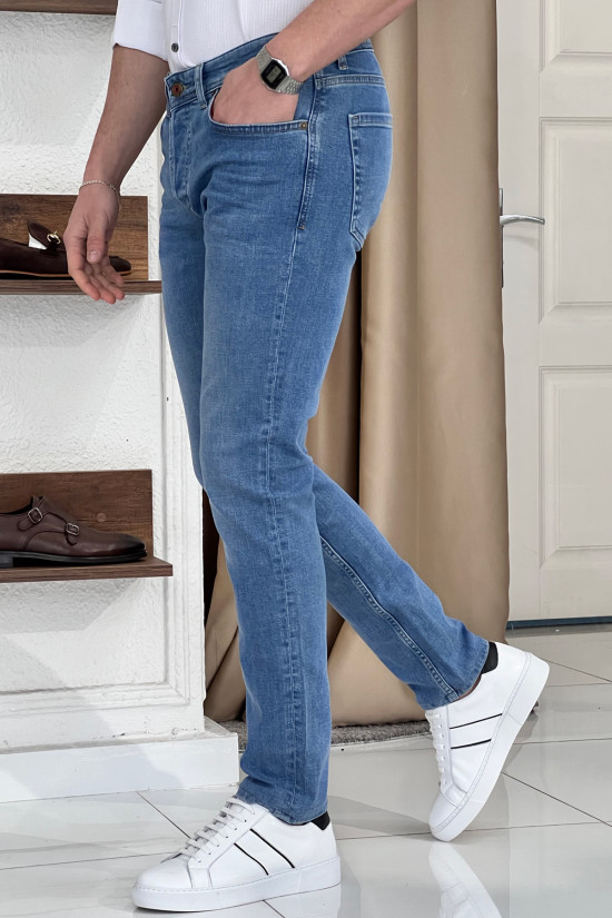 Nazef Dar Kesim Taşlanmış Mavi Kot Pantolon 