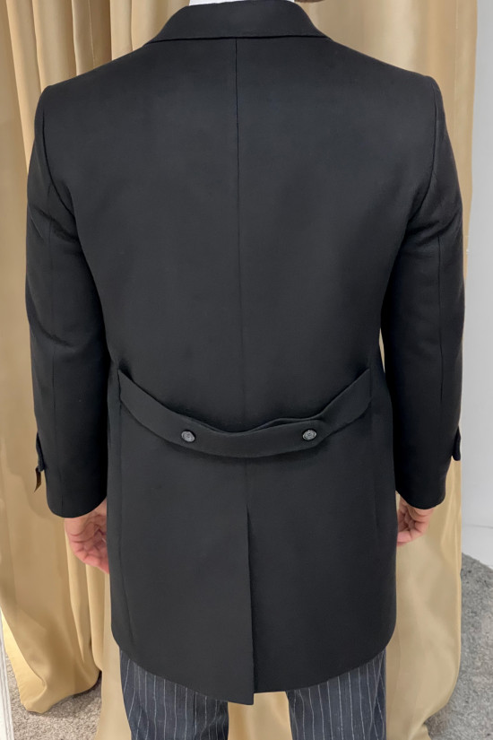 Nazef Dar Kesim Punto Dikişli Yaka Kemer Görünümlü Uzun Yün Siyah Kaban 